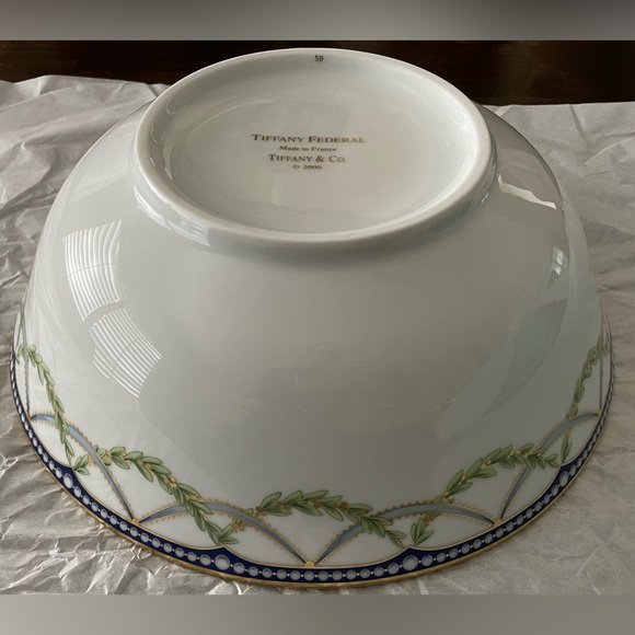 Tiffany & Co. Federal Pattern 10” Serving Bowl - Picture 8 of 13